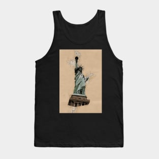 Statue of Liberty New York Vintage Art Style Sketch Tank Top